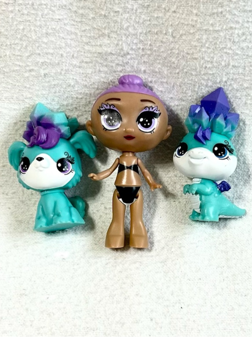 4/$20 Skyrocket Blume Surprise Celine Doll And Two Blume Petal Pets Series 1